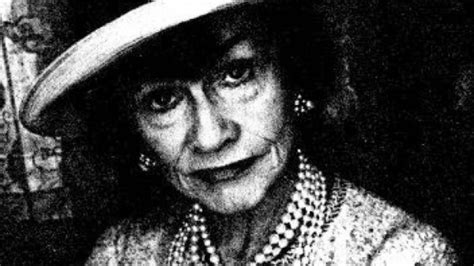 coco chanel stilista biografia|Coco Chanel muerte.